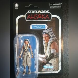 Star Wars Ahsoka Tano Action Figure